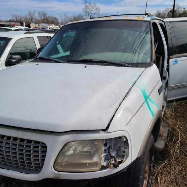 Ford expedition white